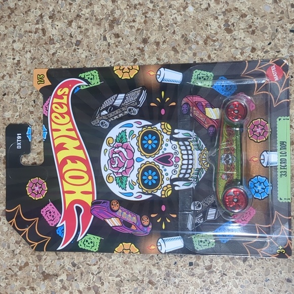 Hot Wheels Dia De Los Muertos 2023 - Picture 3 of 10